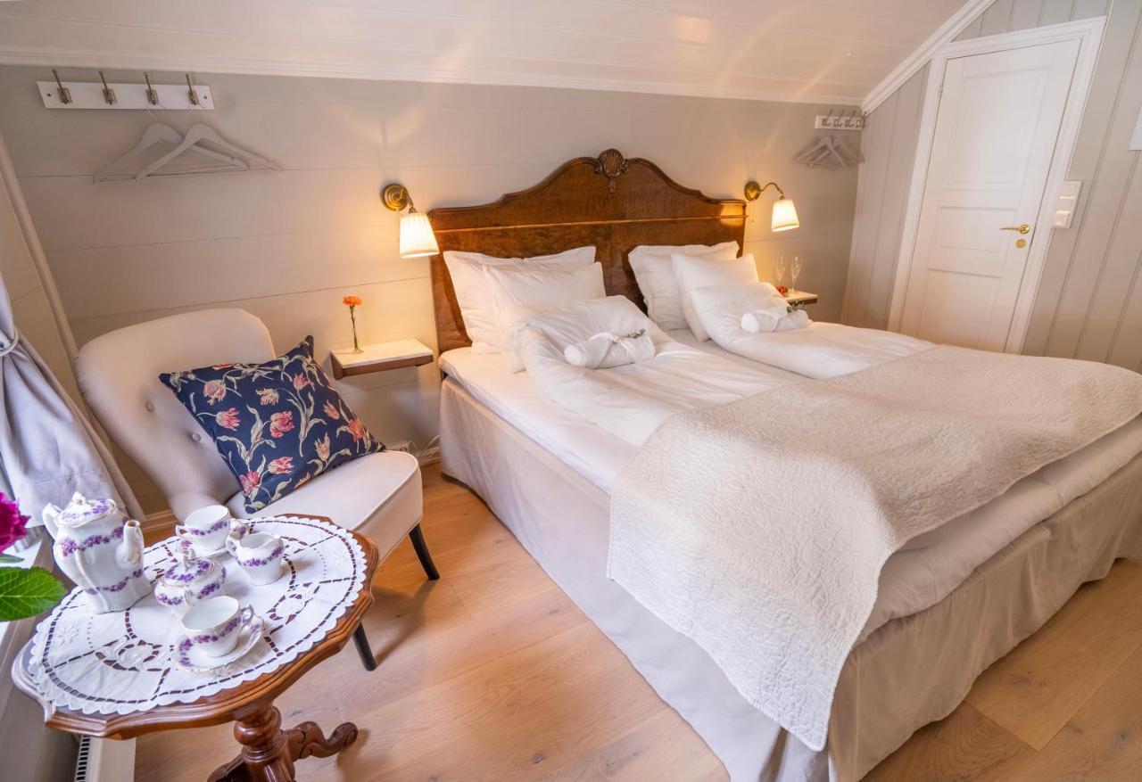Husum Hotel Borgund Экстерьер фото
