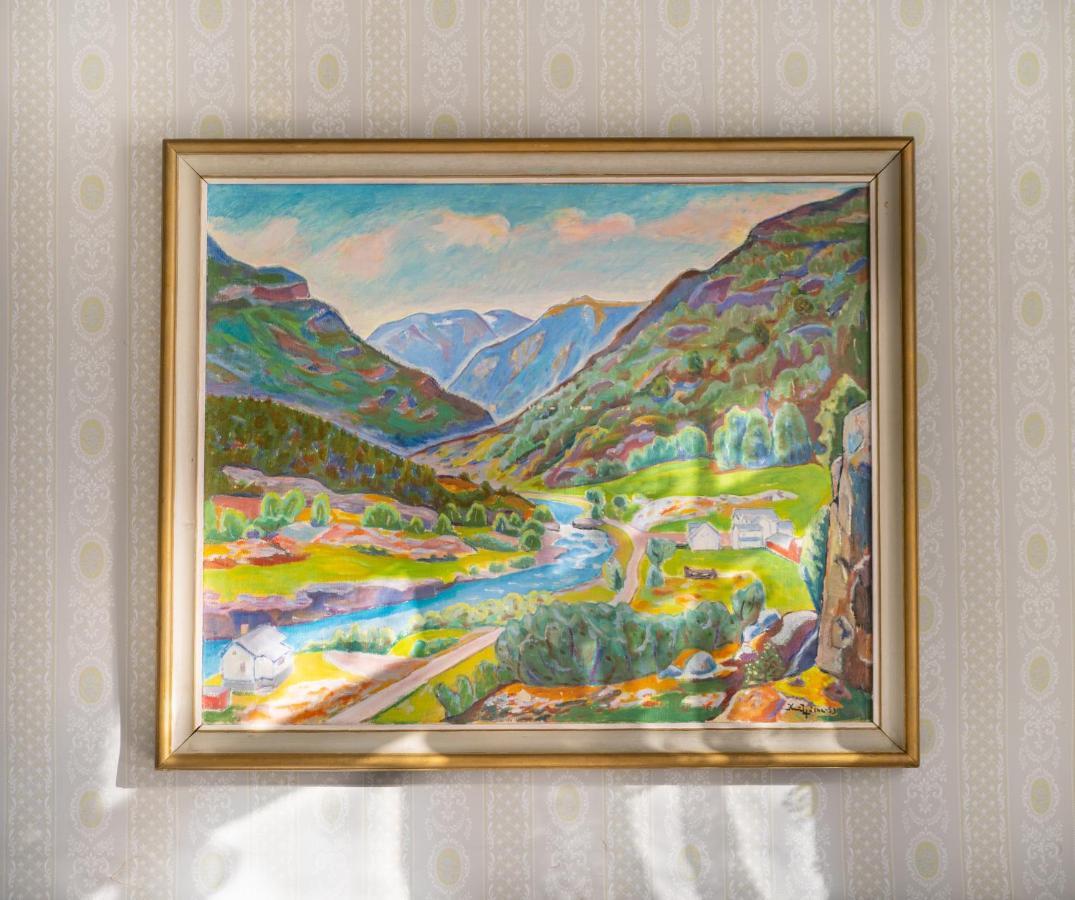 Husum Hotel Borgund Экстерьер фото
