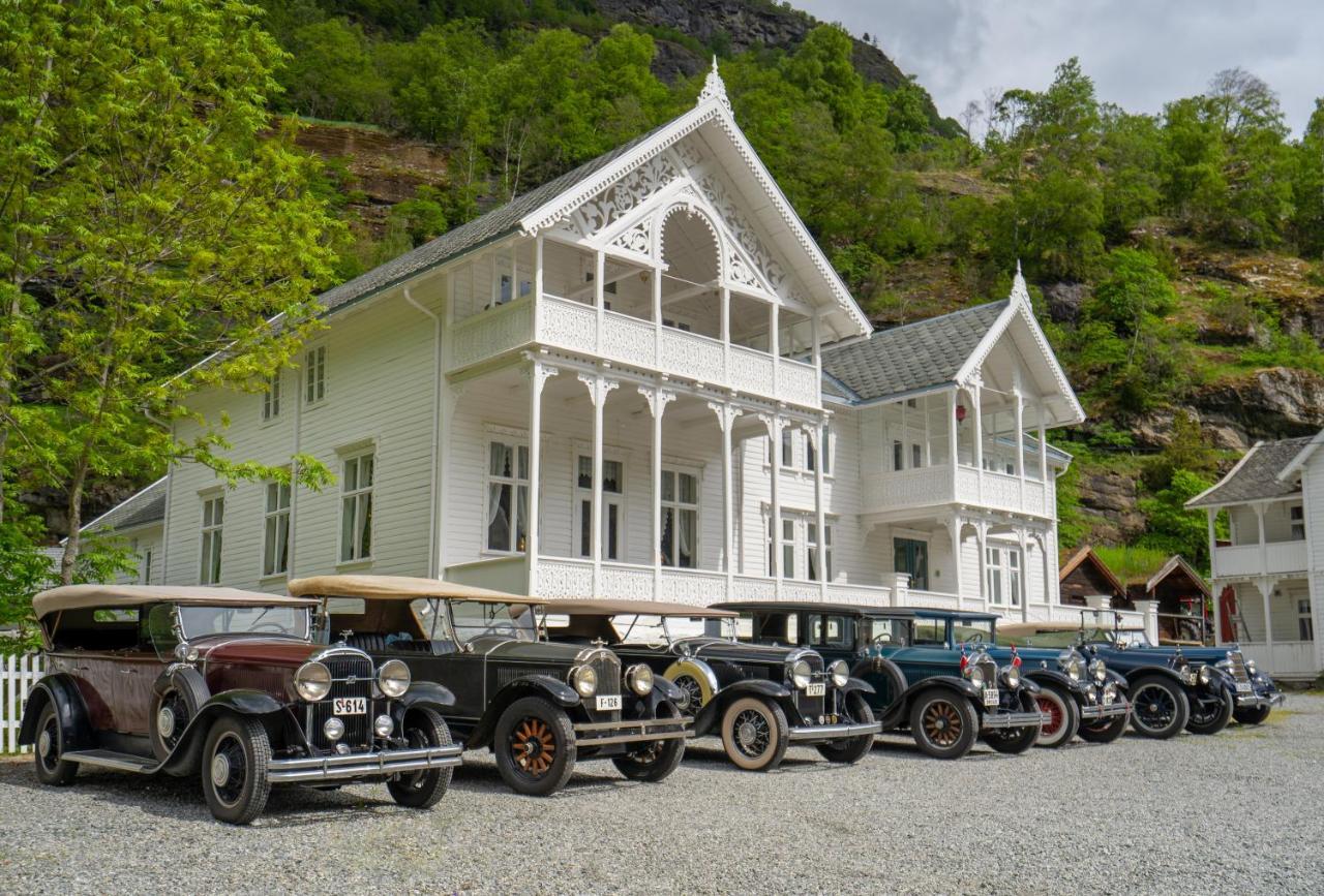 Husum Hotel Borgund Экстерьер фото